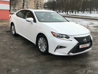 2016 Lexus ES 200 VI Рестайлинг, белый, 2200000 рублей, вид 2