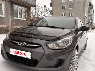 2012 Hyundai Solaris I, чёрный, 770000 рублей, вид 2