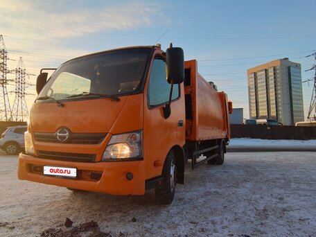 2015 Hino Series 300, оранжевый, 2900000 рублей, вид 1
