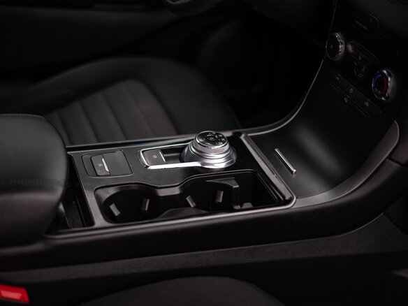 2018 Ford Edge II Рестайлинг, серый, 1825968 рублей - вид 5