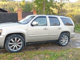 2008 Chevrolet Tahoe III, золотистый, 1790000 рублей, вид 4