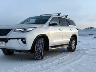 2019 Toyota Fortuner II, белый, 3800000 рублей, вид 3