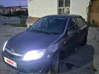 2015 Lada (ВАЗ) Granta I, серый, 450000 рублей, вид 1