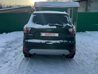 2017 Ford Kuga II Рестайлинг, чёрный, 1900000 рублей, вид 4