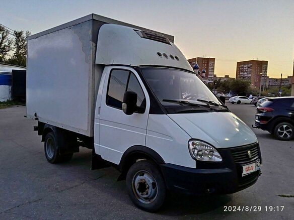 2013 ГАЗ ГАЗель (3302), белый, 1020000 рублей - вид 2