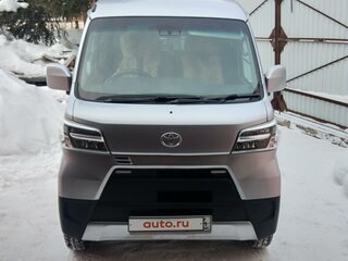 2020 Toyota Pixis Van I Рестайлинг, серый, 950000 рублей, вид 1