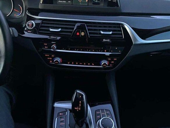 2018 BMW 5 серии 520d VII (G30/G31/G38), белый, 3000000 рублей - вид 16