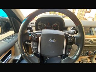 2016 Land Rover Discovery IV Рестайлинг, чёрный, 4200000 рублей, вид 3