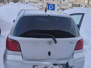 2003 Toyota Vitz I (P10), серый, 450000 рублей, вид 3