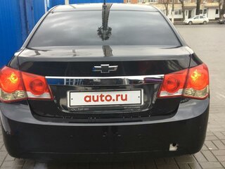 2011 Chevrolet Cruze I, чёрный, 750000 рублей, вид 2