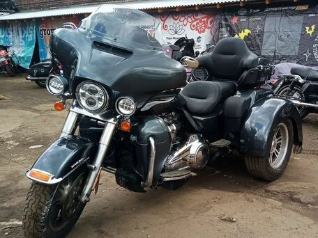 2019 Harley-Davidson Tri Glide, зелёный, 3200000 рублей, вид 1