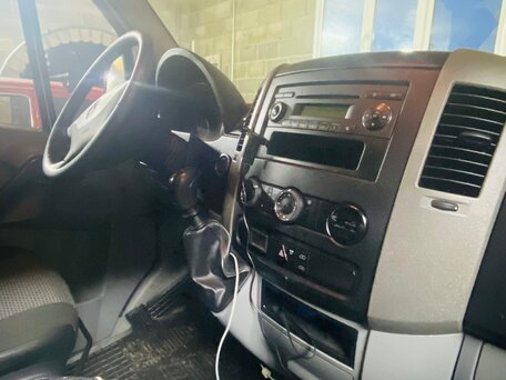 2011 Mercedes-Benz Sprinter, белый, 2620000 рублей, вид 4