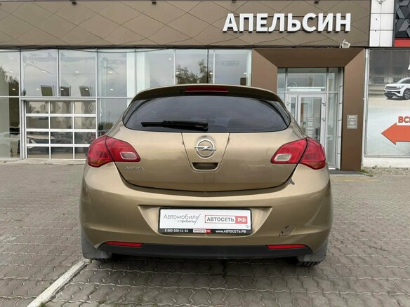2013 Opel Astra J Рестайлинг, бежевый, 550805 рублей - вид 16