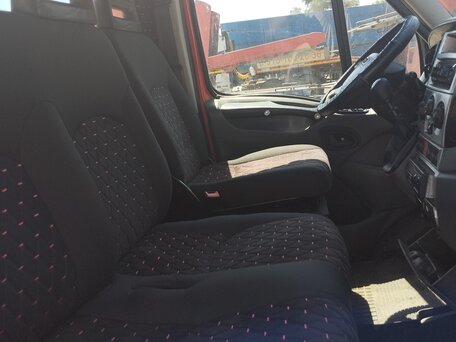 2011 Iveco Daily, красный, 2500000 рублей, вид 5