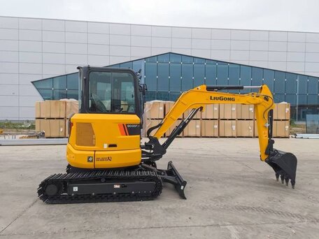 2025 LiuGong CLG 9035E, 3500000 рублей, вид 3