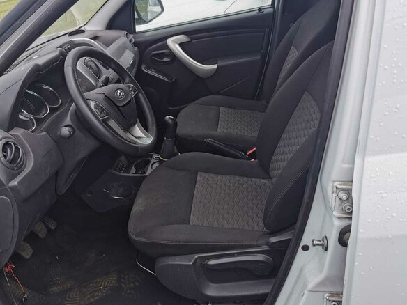 2022 LADA (ВАЗ) Largus, белый, 690000 рублей - вид 4