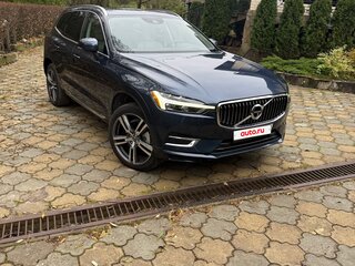 2021 Volvo XC60 Recharge II Рестайлинг, синий, 4200000 рублей, вид 5