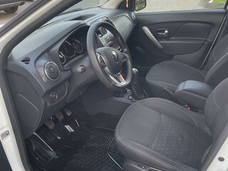 2019 Renault Logan II Рестайлинг, белый, 770000 рублей, вид 4
