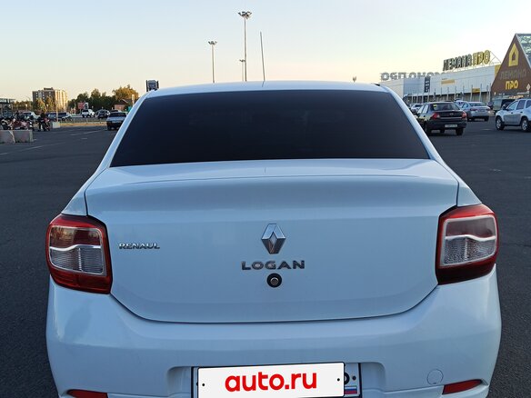 2014 Renault Logan II, белый, 420000 рублей - вид 5