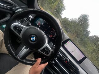 2019 BMW 5 серии 530i xDrive VII (G30/G31/G38), белый, 4000000 рублей, вид 3