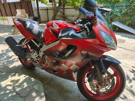 2004 Honda CBR 600F, красный, 350000 рублей, вид 2