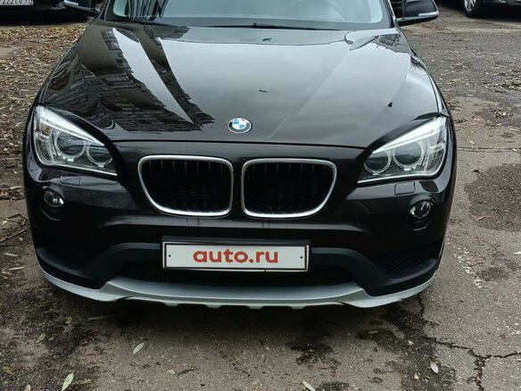 2014 BMW X1 20d I (E84) Рестайлинг, коричневый, 2200000 рублей - вид 3