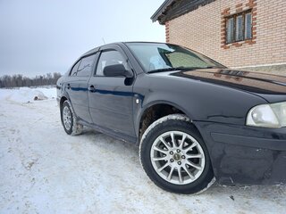 2004 Skoda Octavia I (A4) Рестайлинг, чёрный, 420000 рублей, вид 5