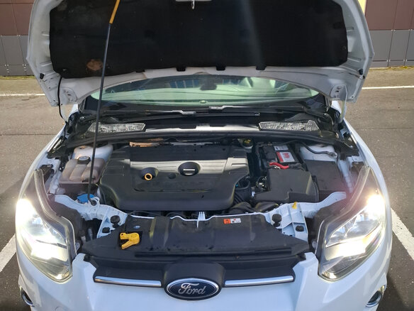2012 Ford Focus III, белый, 910000 рублей - вид 2