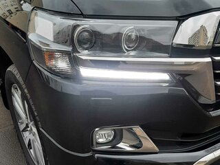 2017 Toyota Land Cruiser 200 Series Рестайлинг 2, чёрный, 6800000 рублей, вид 3