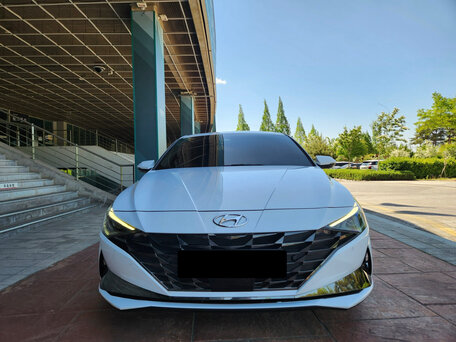 2023 Hyundai Avante VII, белый, 1760000 рублей, вид 2