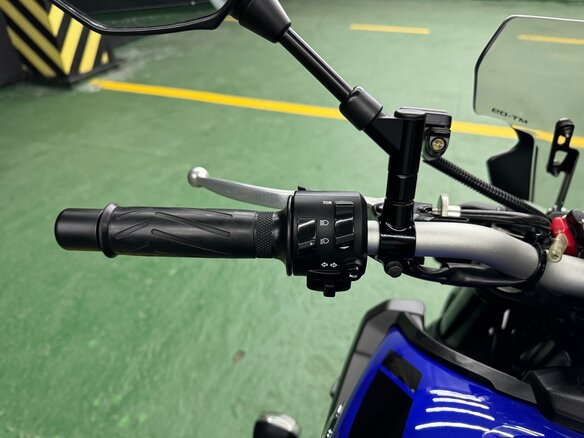 2017 Yamaha MT-09 (FZ-09), синий, 875000 рублей - вид 12