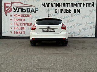 2013 Ford Focus III, белый, 655000 рублей, вид 5
