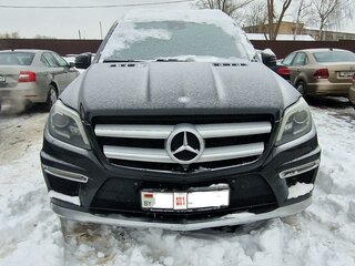 2013 Mercedes-Benz GL-Класс 550 II (X166), чёрный, 2948992 рублей, вид 2