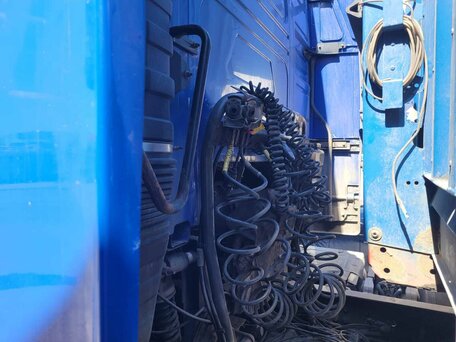 2013 Volvo FH, синий, 5100000 рублей, вид 2
