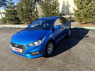 2017 Hyundai Solaris II, синий, 1200000 рублей, вид 2