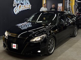 2018 Toyota Crown XIV (S210) Рестайлинг, чёрный, 3000000 рублей, вид 2