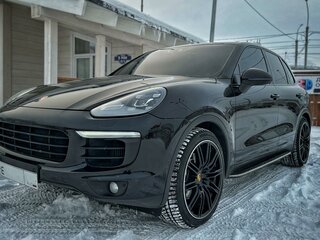 2016 Porsche Cayenne Diesel II Рестайлинг (958), чёрный, 5500000 рублей, вид 2