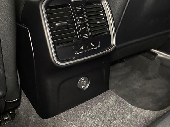 2018 Porsche Macan I, белый, 4150000 рублей - вид 11