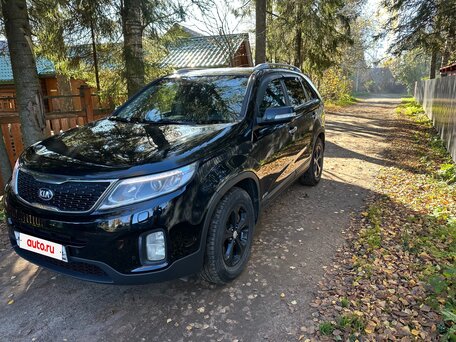 2014 Kia Sorento II Рестайлинг, чёрный, 1700000 рублей, вид 2
