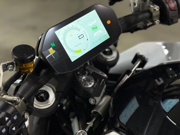 2026 QJMotor SRK 921, чёрный, 1090000 рублей - вид 9