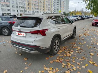 2021 Hyundai Santa Fe IV Рестайлинг, белый, 3800000 рублей, вид 4