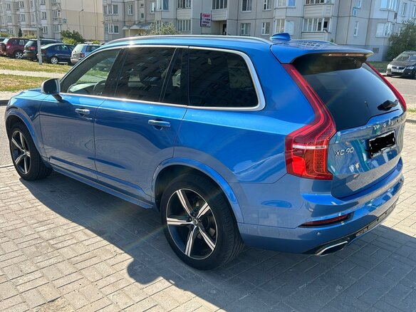 2017 Volvo XC90 II, синий, 2600000 рублей - вид 4