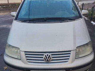 2003 Volkswagen Sharan I Рестайлинг 2, серебристый, 488888 рублей, вид 1