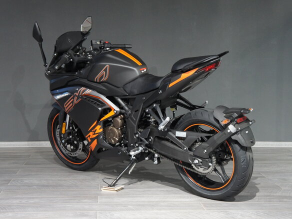 2026 Voge 300RR, серый, 368000 рублей - вид 6