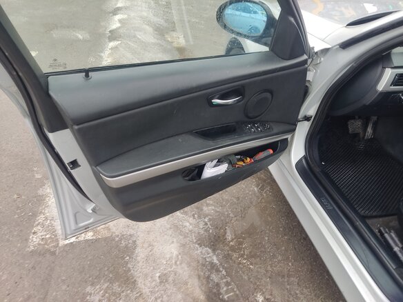2007 BMW 3 серии 320i V (E90/E91/E92/E93), серебристый, 920000 рублей - вид 5