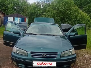 1998 Toyota Camry IV (XV20), зелёный, 320000 рублей, вид 4