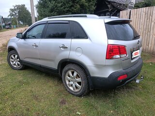 2010 Kia Sorento II, серебристый, 1050000 рублей, вид 3
