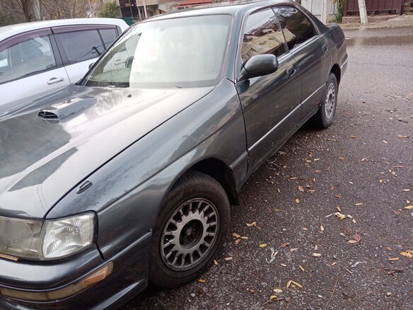 1993 Toyota Crown IX (S140), зелёный, 600000 рублей - вид 3