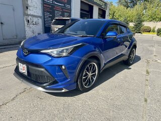 2019 Toyota C-HR I Рестайлинг, синий, 2000000 рублей, вид 1