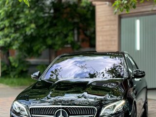 2019 Mercedes-Benz E-Класс AMG 53 AMG V (W213), чёрный, 5100000 рублей, вид 2